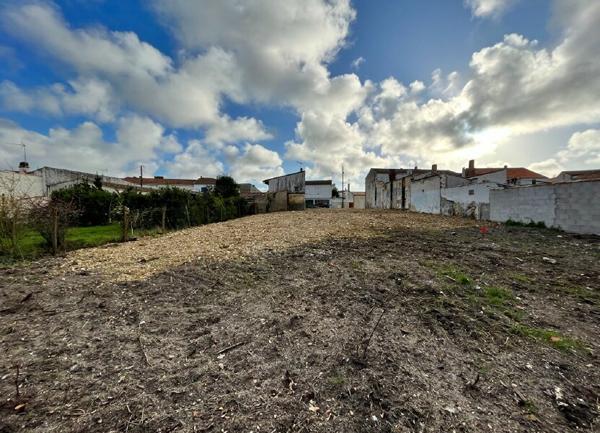 Terrain à vendre    La Tremblade