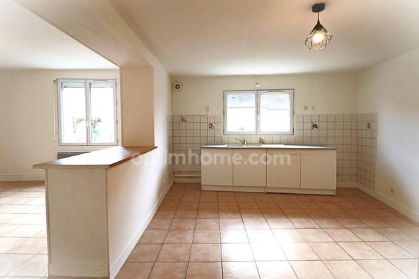 Appartement à vendre 3 pièces LONGPERRIER – 2 places de parking (77)