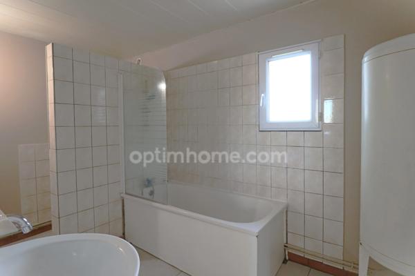 Appartement à vendre 3 pièces LONGPERRIER – 2 places de parking (77)