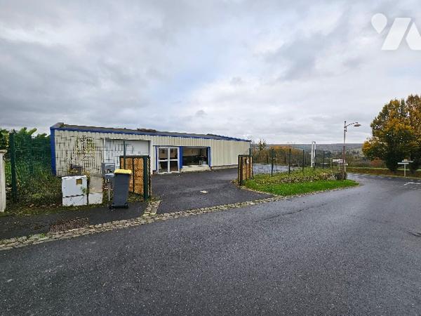 Local commercial 145m², terrain 520m² à Dormans, idéal pour activité champenoise.