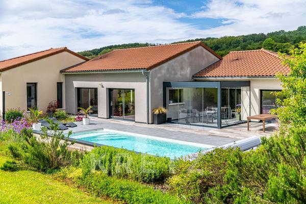 Maison d'architecte contemporaine-169 m2-Piscine-Vue sur les vignes- Aux portes de Tournus