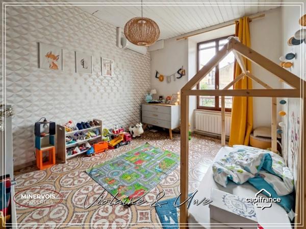 Maison bourgeoise 259 m² – 5 chambres – jardin 315 m² – garage – Azille Minervois