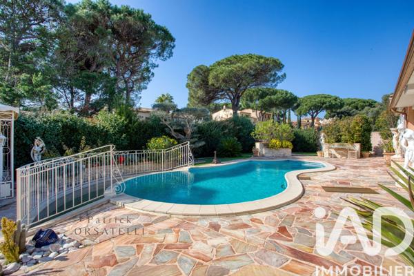 Maison à vendre 10 pièces 364 m² Fréjus