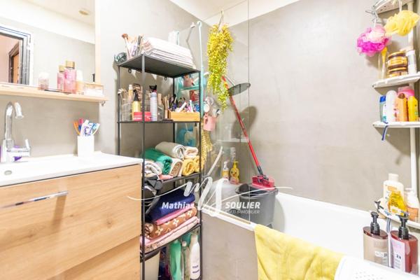 Maison de 200 m² en trois appartements