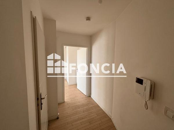 Location Studio 29.44 m² - 2-4 PLACE DE LA GARE / 1 RUE JOFFRIN Alfortville 94140