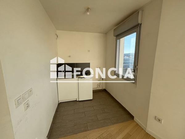 Location Studio 29.44 m² - 2-4 PLACE DE LA GARE / 1 RUE JOFFRIN Alfortville 94140