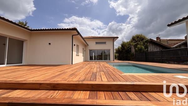 Maison à vendre 4 pièces 189 m² Sadirac