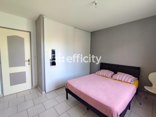 Maison
         5 pièces
        - 133 m²