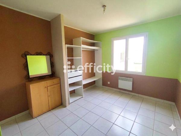 Maison
         5 pièces
        - 133 m²