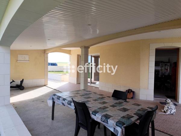 Maison
         5 pièces
        - 133 m²