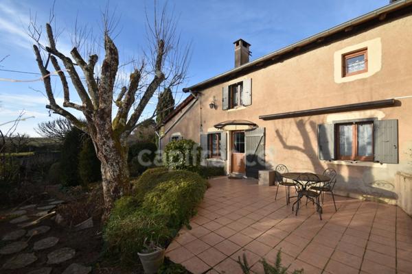 Maison en Pierre avec jardin et terrain attenant - 120m² -3 chambres - CHAUFFAILLES (71)