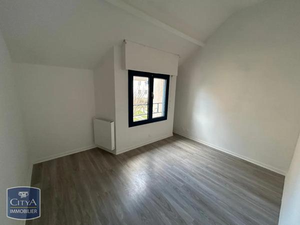 Appartement à louer 2 pièces 40m² Torcy (77200)