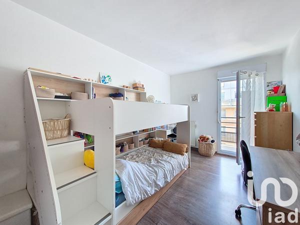 Appartement à vendre 3 pièces 70 m² Guyancourt