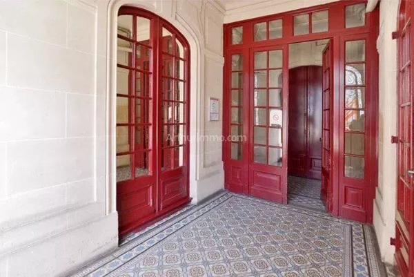 Vente                                                      Appartement
                        
                     4 pièces                      80 m2                     à Villeneuve-Saint-Georges