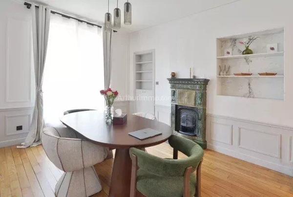 Vente                                                      Appartement
                        
                     4 pièces                      80 m2                     à Villeneuve-Saint-Georges