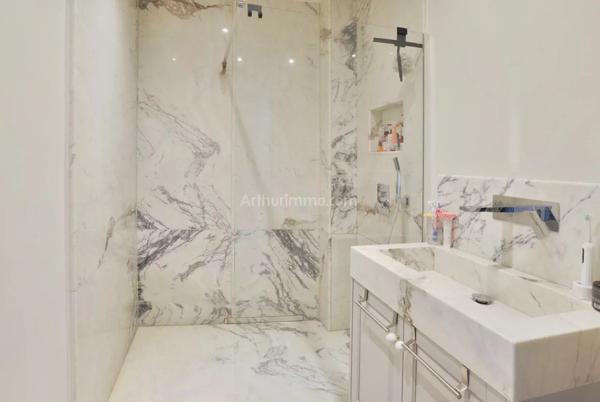 Vente                                                      Appartement
                        
                     4 pièces                      80 m2                     à Villeneuve-Saint-Georges
