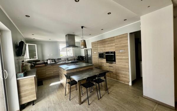 Vente Maison De village rénové(e) Saint-gilles   