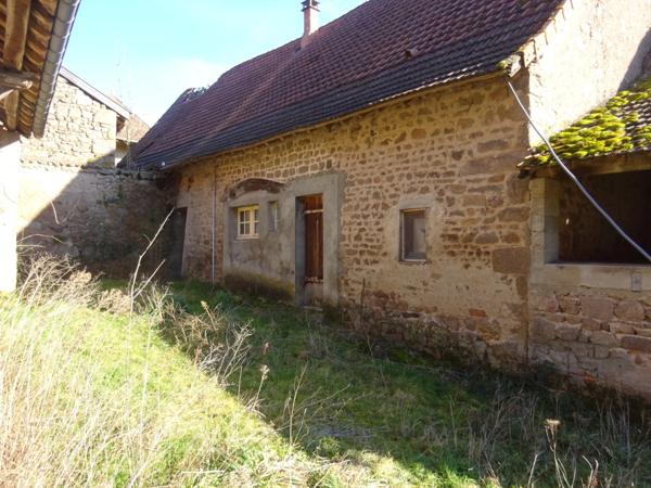 Ancienne ferme à rénover VEROSVRES (71) - T3 - 80m² - Terrain 450m²