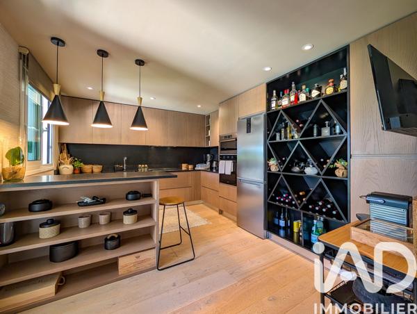 Maison à vendre 7 pièces 228 m² Mougins