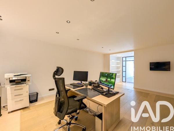 Maison à vendre 7 pièces 228 m² Mougins