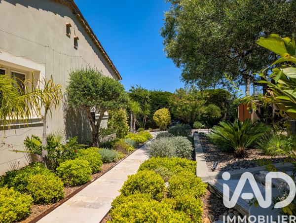 Maison à vendre 7 pièces 228 m² Mougins