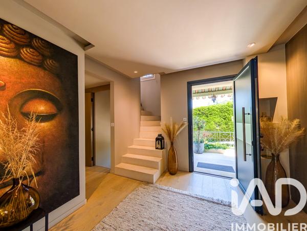 Maison à vendre 7 pièces 228 m² Mougins