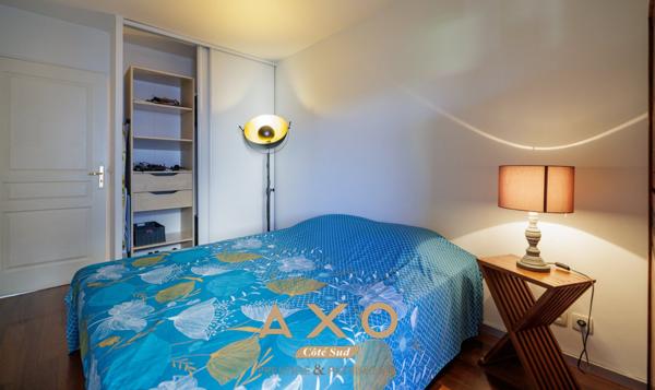 AIX EN PROVENCE - APPARTEMENT - T4 - ASCENSEUR - TERRASSE - PARKING - BOXE - 440 000