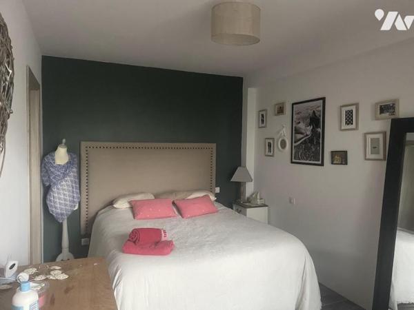 MAISON CONTEMPORAINE 5 pièces AVEC GARAGE + LOCAL COMMERCIAL + 6 GARAGES