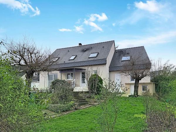 Maison familiale 4 chambres - Bagneux Saumur