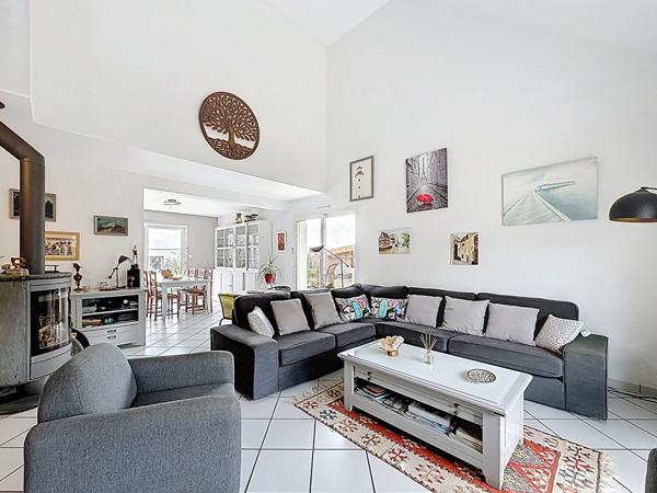 Maison familiale 4 chambres - Bagneux Saumur