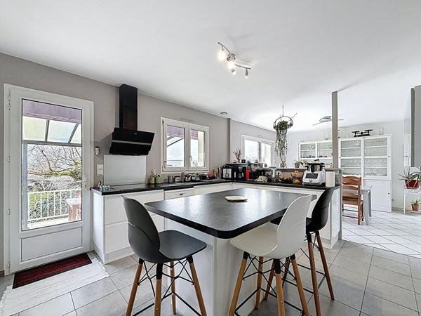 Maison familiale 4 chambres - Bagneux Saumur