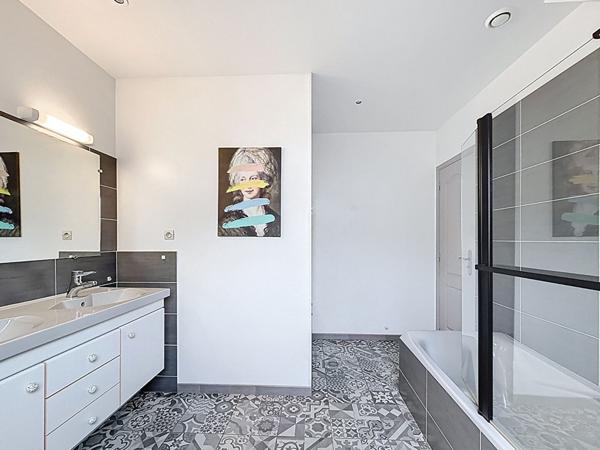 Maison familiale 4 chambres - Bagneux Saumur