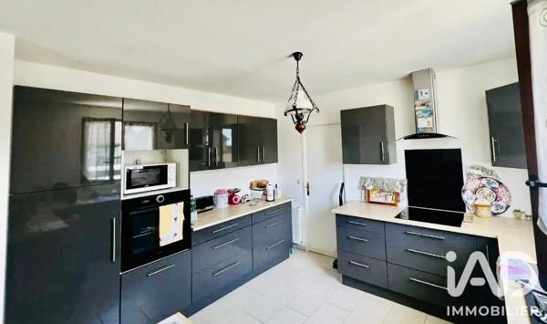 Maison à vendre 6 pièces 184 m² Ollainville