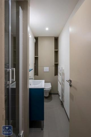 Appartement à louer 1 pièce 25.24m²