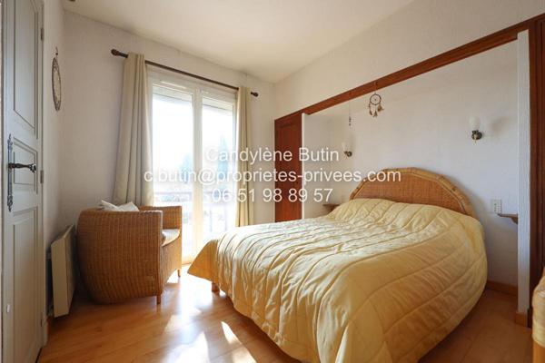 Villa T4 rénovée avec piscine et vue