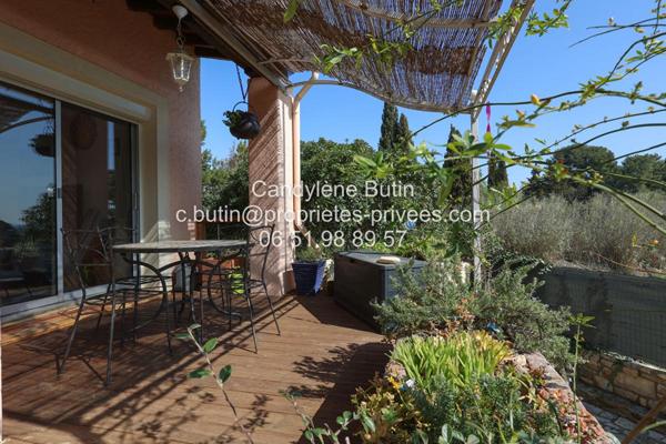 Villa T4 rénovée avec piscine et vue