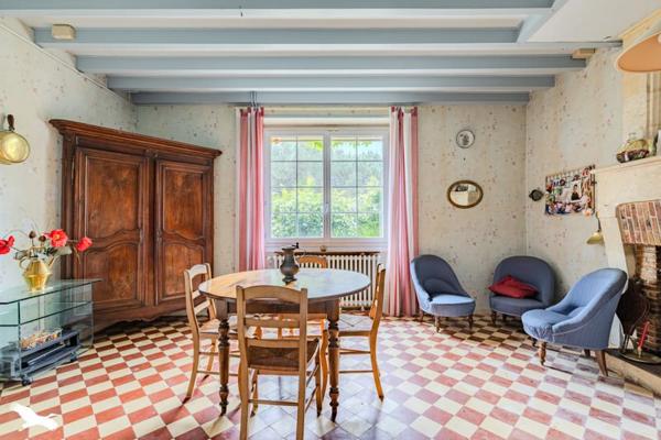 Maison à vendre |  Lamothe-Montravel |  7 pièces | 162 m²