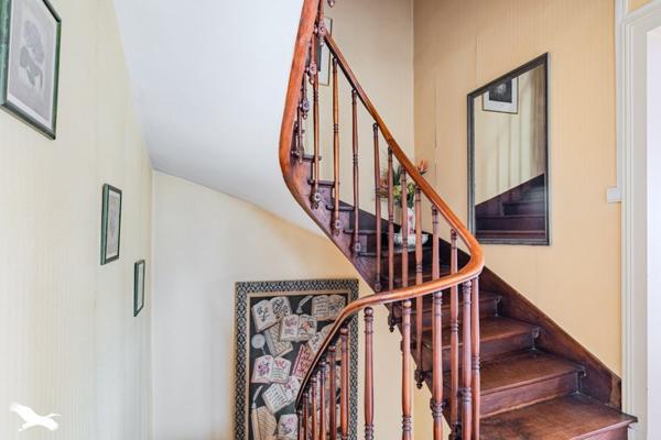 Maison à vendre |  Lamothe-Montravel |  7 pièces | 162 m²