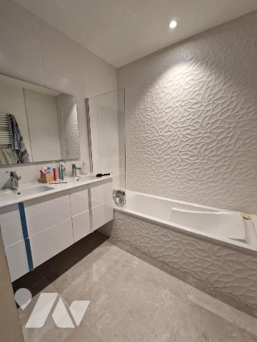 Maison d'habitation très récente de plain-pied située dans le village de Generac en petite Camargue