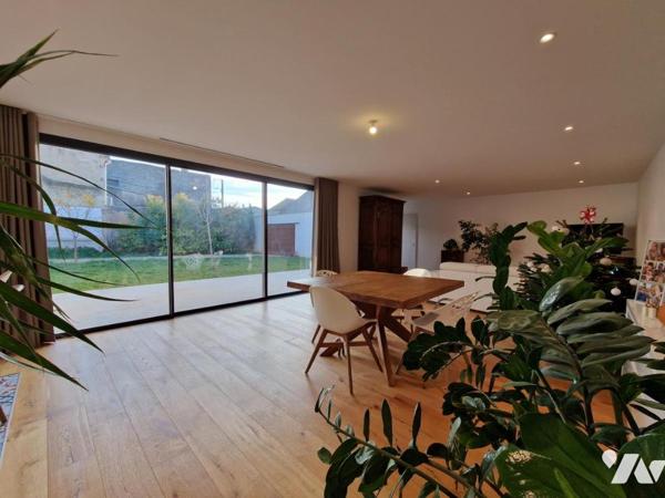 Maison d'habitation très récente de plain-pied située dans le village de Generac en petite Camargue