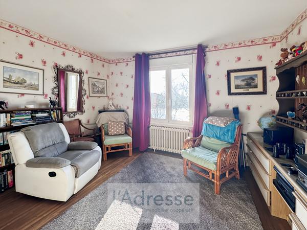 Maison en pierre au BORD DU LOT proche Prayssac