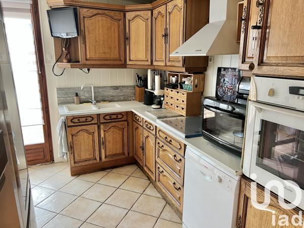 Maison traditionnelle 5 pièces de 125 m² à Bornel (60540)