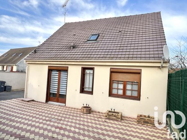 Maison traditionnelle 5 pièces de 125 m² à Bornel (60540)