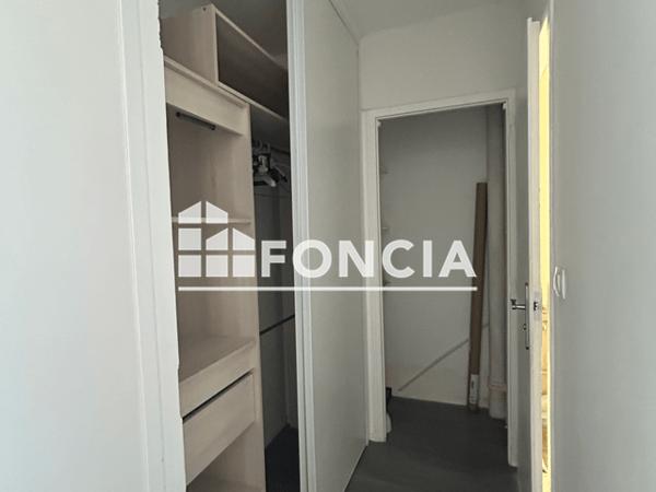 Location Appartement 2 pièces 45.5 m² - CLOS SAINT MARCEAU Orleans 45100