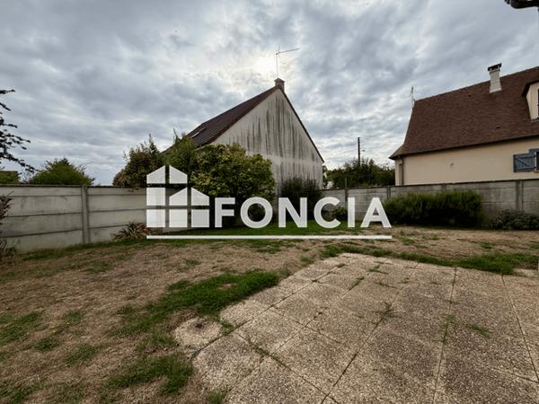 Location Maison 5 pièces 104.11 m² - 6 RUE DES VIGNES Chartres 28000