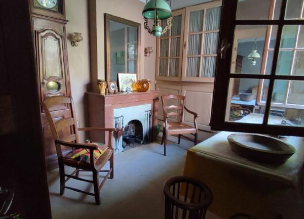 Maison à vendre    7 pièces •  Bourg-en-Bresse