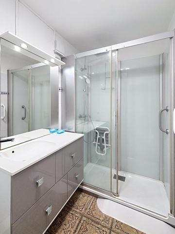 APPARTEMENT T4- BALCON -