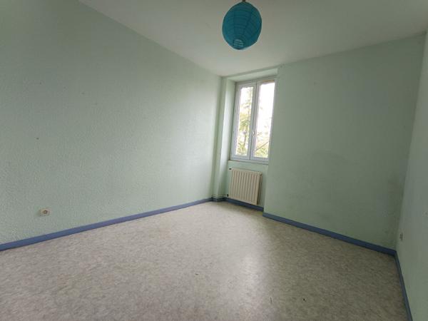 EN VENTE - FOURCHAMBAULT CTRE VILLE Maison avec jardin . 2 chambres