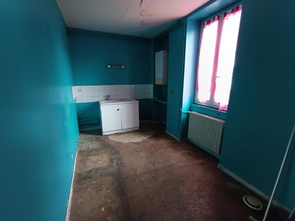 EN VENTE - FOURCHAMBAULT CTRE VILLE Maison avec jardin . 2 chambres