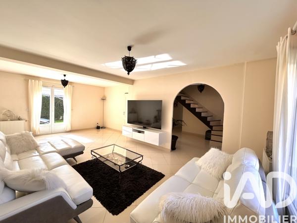 Maison à vendre 7 pièces 140 m² Draveil